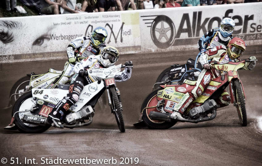 052 Platz-115-Kathi Lindl 0513_Speedway
